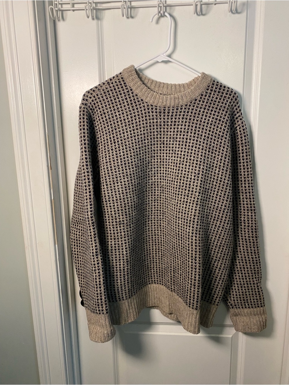 L.L. Bean Two-Tone Crewneck Wool Knit Sweater - Picture 2 of 5